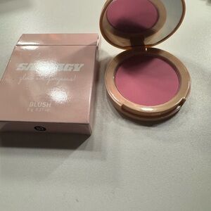 Glamorous Pink Blush